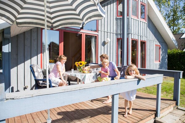Foto van Scandinavisch vakantiehuis in Mirow - Vakantiehuis in Granzow - TerraceBalcony