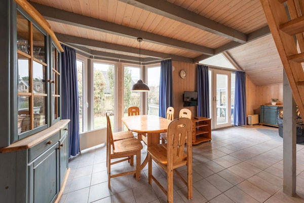 Foto van Vakantiehuis in Scandinavische stijl - Vakantiehuis in Granzow - DiningRoom