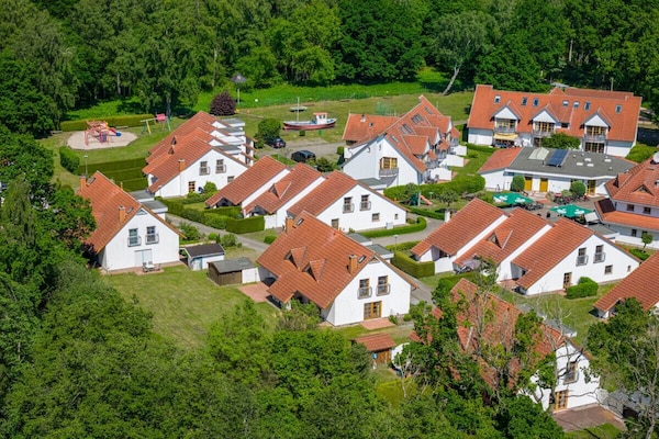 Foto van 12/T6 vakantiehuispark “Freesenbruch” - Vakantiehuis in Zingst (Ostseeheilbad) - Untagged
