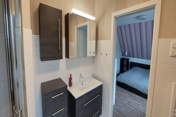 Foto van Vakantieappartement met uitzicht op het meer aan de Groß Labenzer See - BathRoom