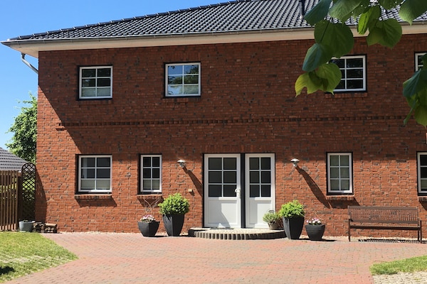 Foto van Appartement, Oldenburg in Holstein - Vakantiehuis in Oldenburg in Holstein OT Dannau - ExteriorSummer
