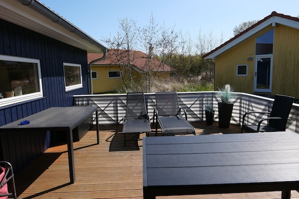 Foto van Deluxe Coastal Lodge met sauna - Vakantiehuis in Großenbrode - terrace