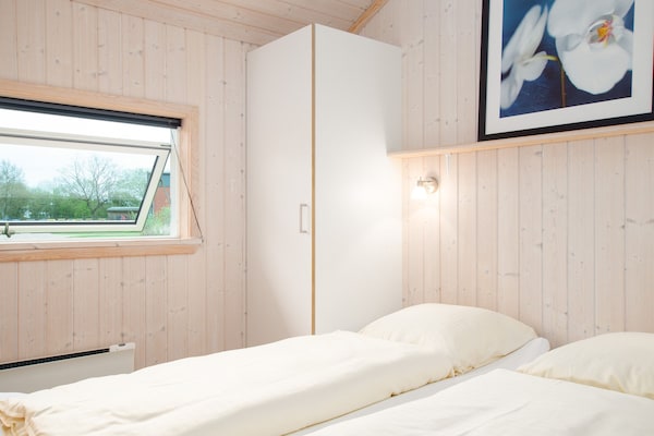 Foto van Deluxe Coastal Lodge met sauna - Vakantiehuis in Großenbrode - BedRoom