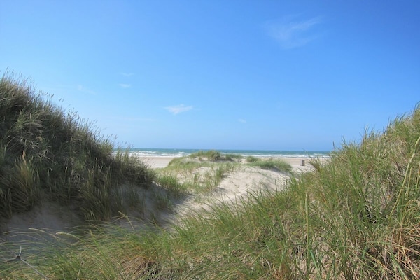 Foto van 50.6.N Dwarslöper - Vakantiehuis in Wangerland - Untagged