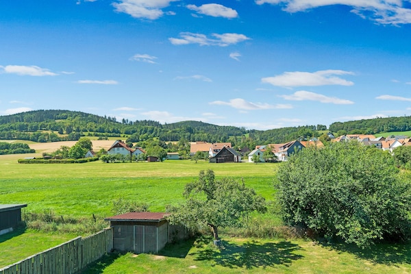 Foto van Stijlvol appartement in Stormbruch met tuin - Vakantiehuis in Diemelsee-Stormbruch - ViewSummer