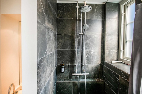 Foto van Familie-uitje in de buurt van Kongens Nytorv - Vakantiehuis in København - BathRoom