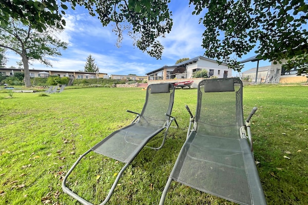 Foto van Vakantieappartement met eigen toegang tot het meer en een aanlegsteiger. - ViewSummer