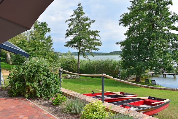 Foto van Vakantieappartement met eigen toegang tot het meer en een aanlegsteiger. - ViewSummer