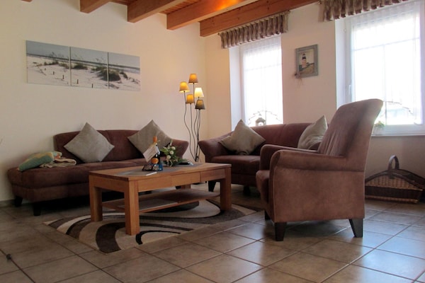 Foto van Vakantiehuis Wattperlchen in Dornum - Vakantiehuis in Neßmersiel - LivingRoom