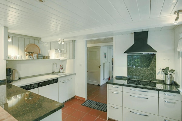 Foto van rietgedekte vakantiewoning in Humptrup - Vakantiehuis in Humptrup - Kitchen