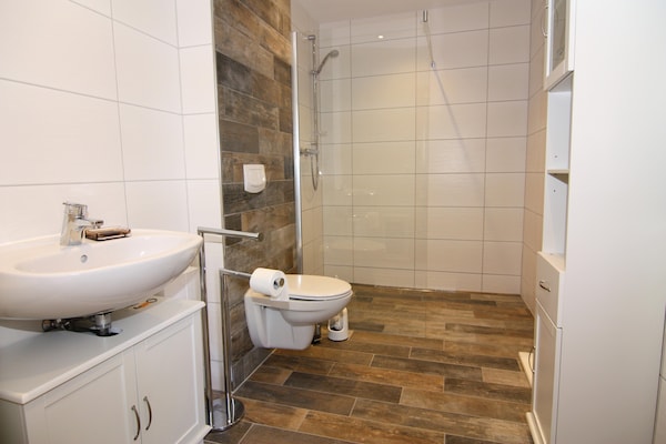 Foto van Vakantiehuis, Trassenheide - Vakantiehuis in Trassenheide - BathRoom