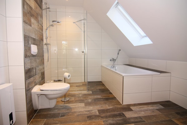 Foto van Vakantiehuis, Trassenheide - Vakantiehuis in Trassenheide - BathRoom