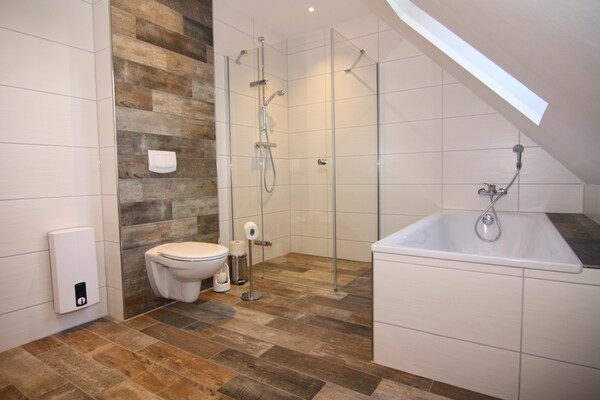Foto van Vakantiehuis, Trassenheide - Vakantiehuis in Trassenheide - BathRoom