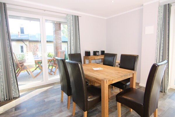 Foto van Vakantiehuis, Trassenheide - Vakantiehuis in Trassenheide - DiningRoom