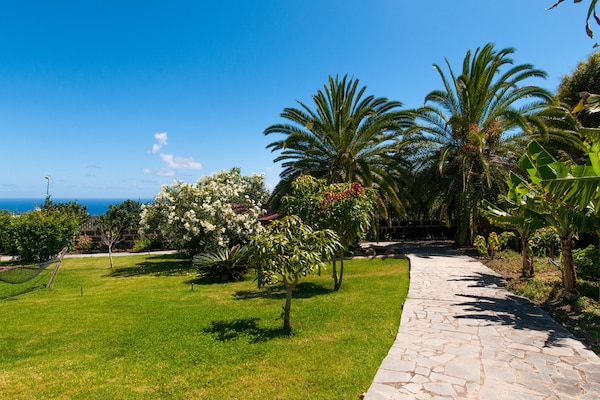 Foto van Villa op Gran Canaria met Zwembad & Tennis - Vakantiehuis in Arucas - GardenSummer