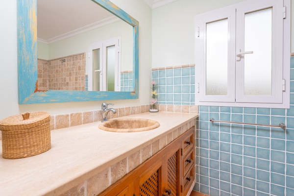 Foto van Charmant huis in Pollença bij Tramuntana - Vakantiehuis in Pollensa, Illes Balears - BathRoom