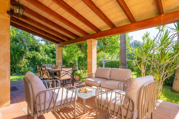 Foto van Charmant huis in Pollença bij Tramuntana - Vakantiehuis in Pollensa, Illes Balears - TerraceBalcony
