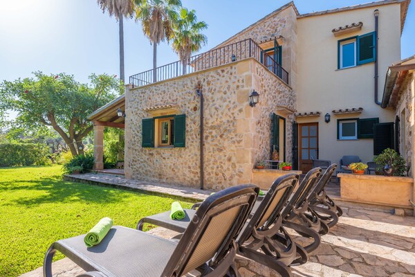 Foto van Charmant huis in Pollença bij Tramuntana - Vakantiehuis in Pollensa, Illes Balears - ExteriorSummer