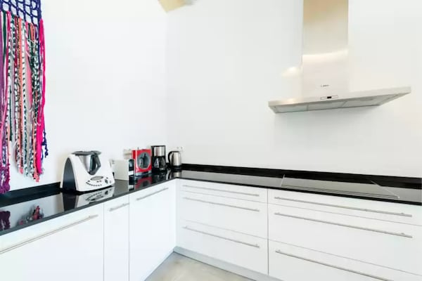 Foto van Huis bij Son Serra met zoutwaterzwembad - Vakantiehuis in Santa Margalida, Illes Balears - Kitchen