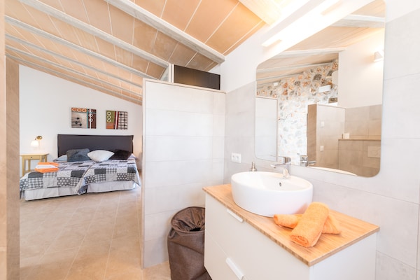 Foto van Huis bij Son Serra met zoutwaterzwembad - Vakantiehuis in Santa Margalida, Illes Balears - BathRoom