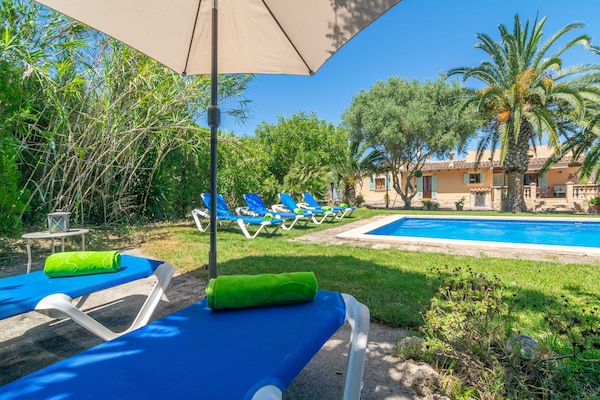 Foto van Villa in Manacor met Zwembad en BBQ - Vakantiehuis in Manacor, Illes Balears - Wellness