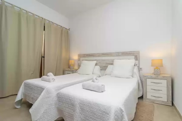 Foto van Ontspannen verblijf in het zonnige Sa Pobla - Vakantiehuis in , Illes Balears - BedRoom