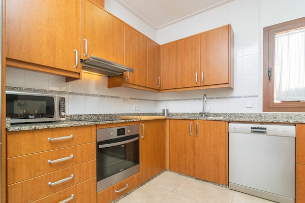 Foto van Ontspannen verblijf in het zonnige Sa Pobla - Vakantiehuis in , Illes Balears - Kitchen