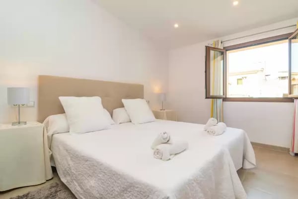 Foto van Ontspannen verblijf in het zonnige Sa Pobla - Vakantiehuis in , Illes Balears - BedRoom