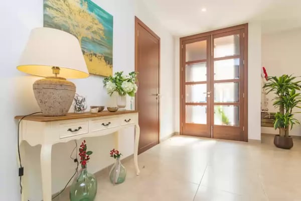 Foto van Ontspannen verblijf in het zonnige Sa Pobla - Vakantiehuis in , Illes Balears - HallReception