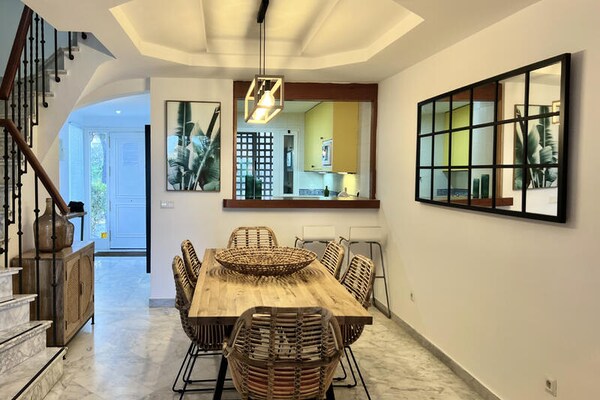 Foto van Huis in Estepona met toegang tot het strand - Vakantiehuis in  - Untagged