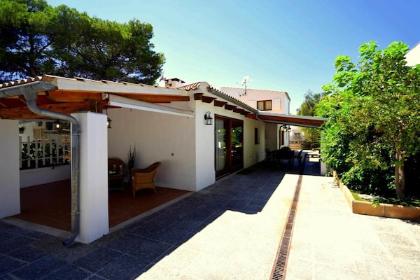 Foto van 44236 Modern strandhuis Es Baladre - Vakantiehuis in Alcudia - Untagged