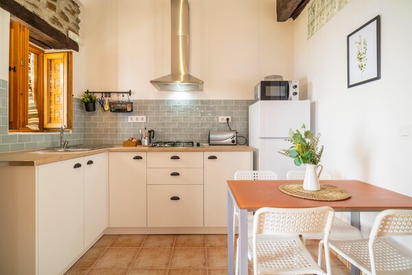 Foto van Landhuis Adra bij Strand & Uitzicht - Vakantiehuis in El Trebolar, Adra - Kitchen