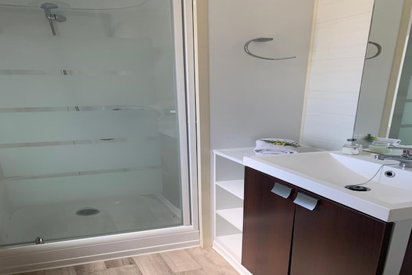 Foto van Comfortabel vakantiehuis aan de kust voor 6 personen - BathRoom