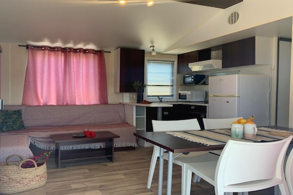 Foto van Comfortabel vakantiehuis aan de kust voor 6 personen - DiningRoom