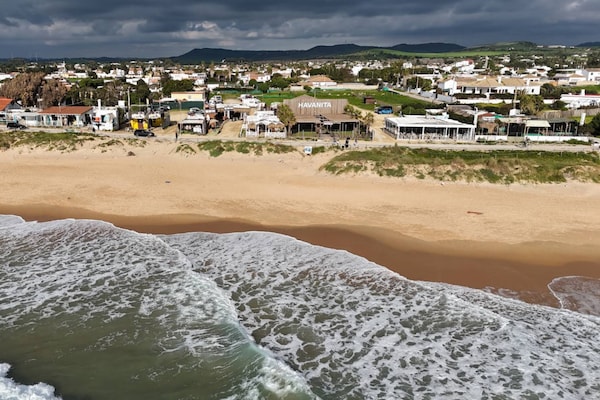 Foto van Comfortabel vakantiehuis aan de kust voor 6 personen - AreaSummer20KM
