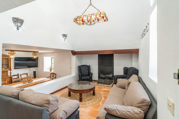 Foto van Boerderij in Andalusië bij Tiñosa Peak - Vakantiehuis in Priego de Córdoba - LivingRoom