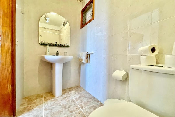 Foto van Appartement in Playa de Pals bij strand - Vakantiehuis in Playa de Pals - BathRoom