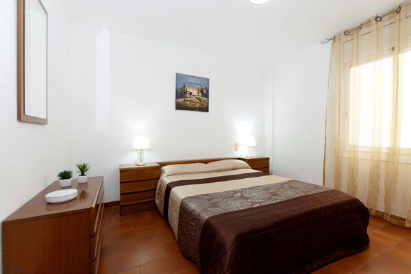 Foto van Comfortabel en ruim appartement in Roses. - Vakantiehuis in Rosas / Roses - BedRoom