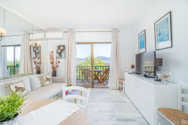 Foto van Appartement in Empuriabrava bij strand - Vakantiehuis in Empuriabrava - LivingRoom