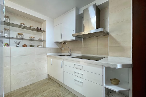 Foto van Villa in Salobreña met Zeezicht - Vakantiehuis in Salobreña - Kitchen