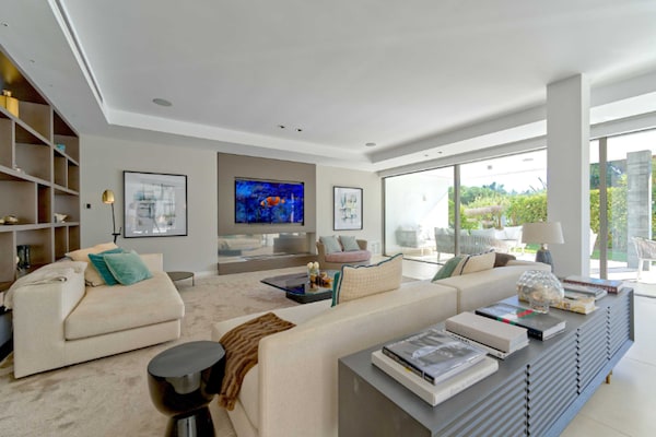 Foto van Ruime villa voor 12 personen in Puerto Banús - Vakantiehuis in Marbella - LivingRoom