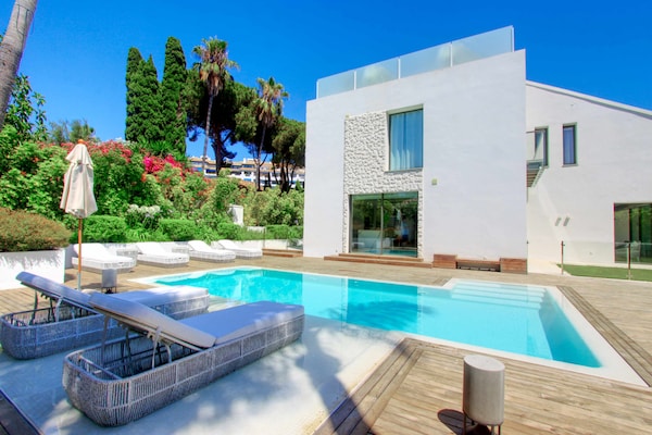 Foto van Ruime villa voor 12 personen in Puerto Banús - Vakantiehuis in Marbella - Outdoor