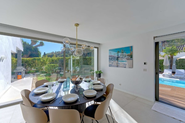 Foto van Ruime villa voor 12 personen in Puerto Banús - Vakantiehuis in Marbella - DiningRoom