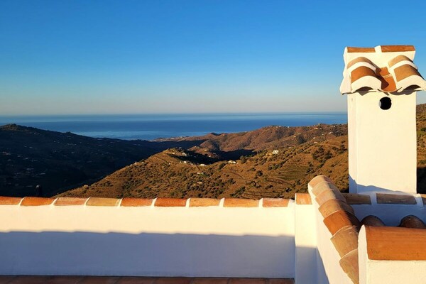 Foto van Finca met 4 slaapkamers - Vakantiehuis in Cómpeta (Málaga) - Untagged