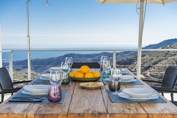 Foto van Finca met 4 slaapkamers - Vakantiehuis in Cómpeta (Málaga) - Untagged