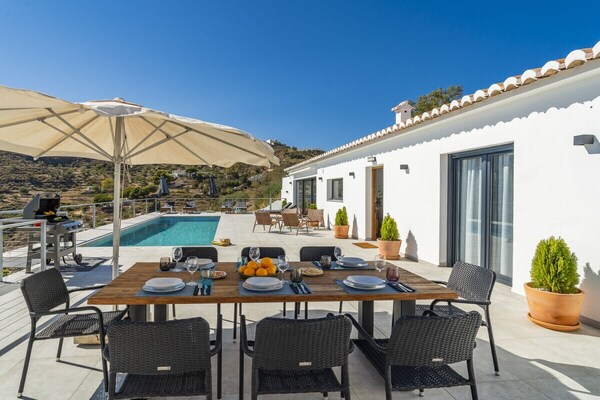 Foto van Finca met 4 slaapkamers - Vakantiehuis in Cómpeta (Málaga) - Untagged