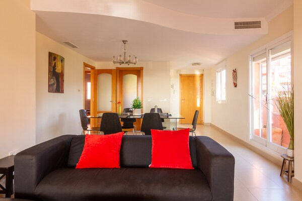 Foto van Penthouse in Torrox Costa met Zeezicht - Vakantiehuis in Torrox Costa - LivingRoom