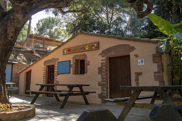 Foto van Cottage in Tarragona met Privéstrand - Vakantiehuis in La Torre del Sol, Tarragona - AreaSummer1KM