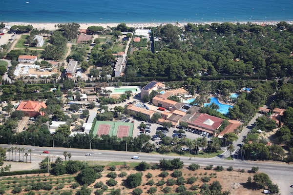 Foto van Cottage in Tarragona met Privéstrand - Vakantiehuis in La Torre del Sol, Tarragona - AreaSummer5KM