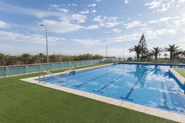 Foto van 37. AG AIGUABLAVA 4-2 - Vakantiehuis in Playa de Gandía - Untagged